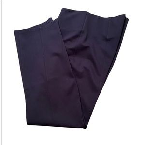 Nygard Luxe Slims size L (14/16) NWOT